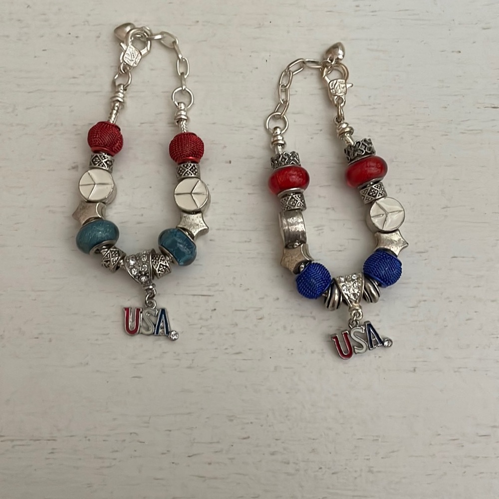 USA charm bracelet